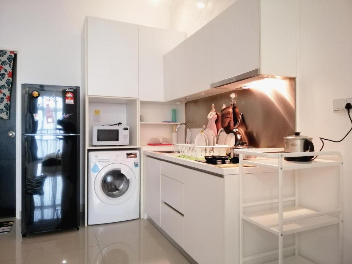 Delight Homestay Twin Galaxy Johor Bahru Extérieur photo