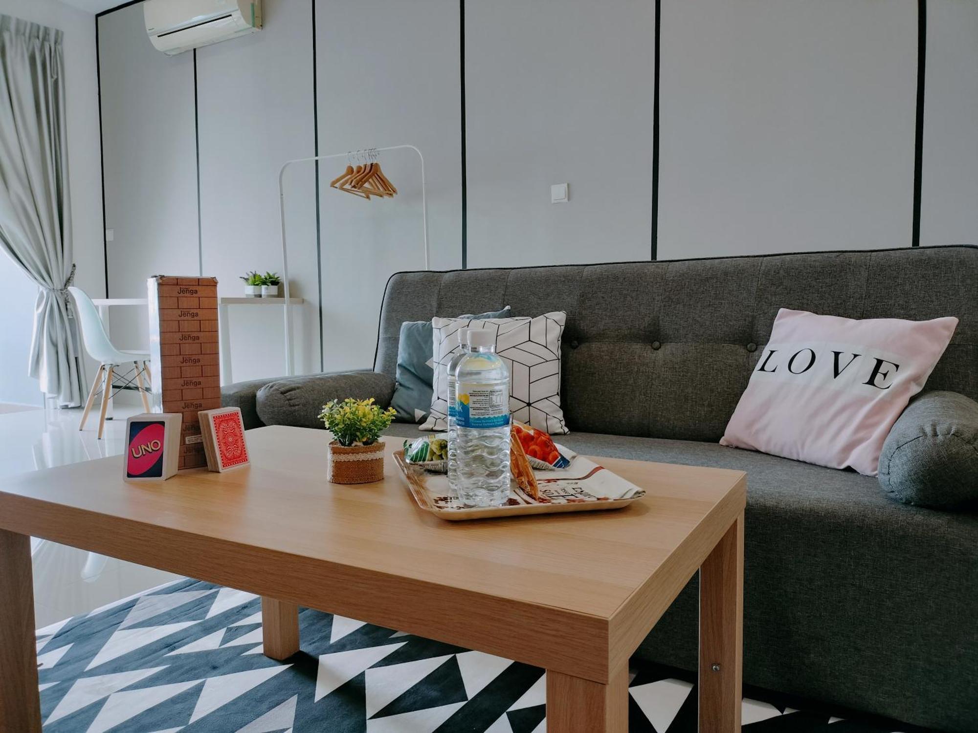 Delight Homestay Twin Galaxy Johor Bahru Extérieur photo